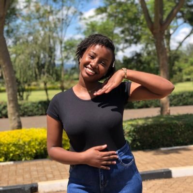 Lizaar__'s profile picture. 