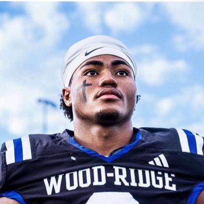 C/O 27' |OLB/WR/TE/ATH @Woodridge_FB | 6’2 215lb |GPA3.36|Email~melvinzabaleta1@gmail.com HeadCoach~@CoachCarbone_
