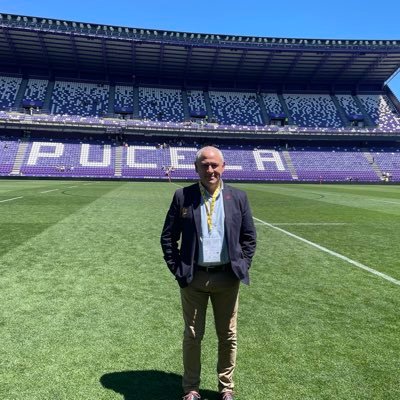 Presidente del Comité Nacional de Árbitros de Rugby.