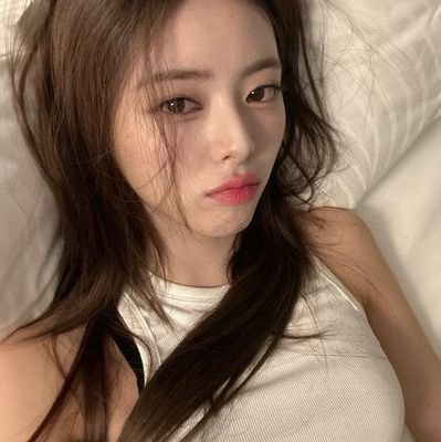 itzylawyer's profile picture. #1 invasion & orbit enjoyer