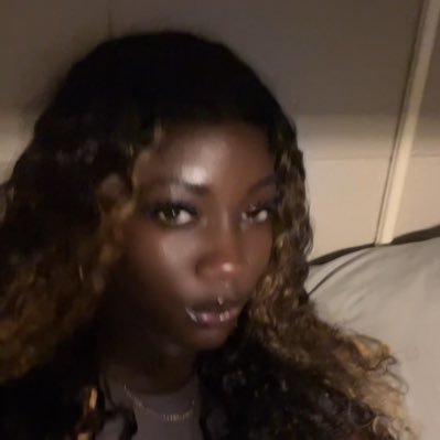 Earth2Erii's profile picture. 