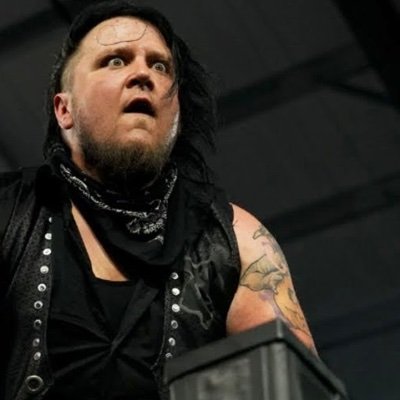 six time world champion. ultraviolent mental health advocate. make them listen to me before its too late (efed account) | not sami callihan