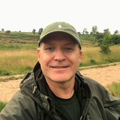 Wildlife, esp. birding. Volcano spotter. Love exploring wild planet 🌍. BTO, RSPB, Staffs WT, North Wales WT, WMBC, WOS.
Worked in Saudi Arabia 2015-23.