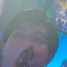 UxlHE5rZ7ZtzO4E's profile picture. 