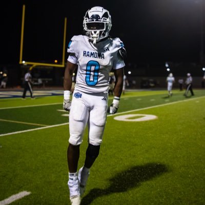 Lorenzosims0's profile picture. Football RB /CO 2026🎓 4.5 40 yard dash #7 leading rusher in California lorenzosims233@gmail.com 949-276-1599