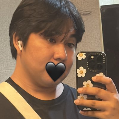 lilyolkiez's profile picture. Fitness freak: I burn calories by jumping to conclusions.