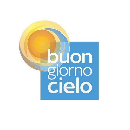 Un morning show nel quale intrattenimento, informazione ed attualità sono protagonisti. Realizzato in collaborazione con Sky TG24, condotto da Paola Saluzzi.