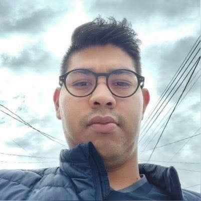 Lector y amante de psicoanálisis, filosofía, ciencias sociales. Amo la música, también. Chivahermano de Corazón
egresado de U. de G.