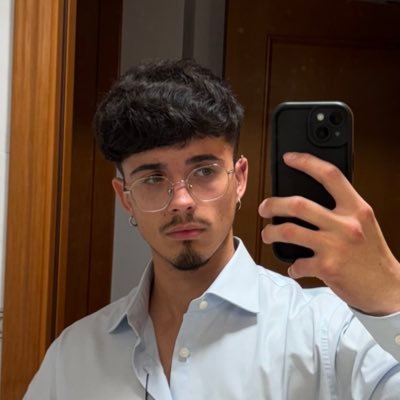 Cristian_8000's profile picture. me gusta la música ㅤ ㅤ ㅤ ㅤ