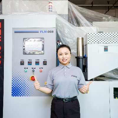 POLYURETHANE EQUIPMENT EXPERT (PU MACHINE)
Million Wu (MS)
Mobile : +86 13454808029 (WHATSAPP/WECHAT)
E-mail: sales@polyurethanemachine.cn