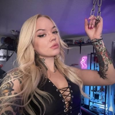 Mommy’s💕 gonna get your goonstick to work, give you some Joi tasks and feed you some porn session till you get milked 🥵and can’t resist anymore,are you ready