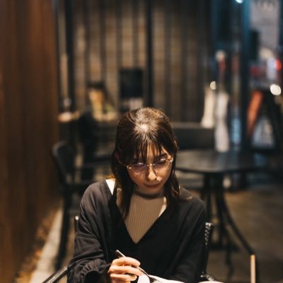 オーダーメイドNotion // Instagramブランディング・クリエイティブ // 「自分と対話する」灯りのブランド準備中🕯️ // SHE likes卒 // ナエドコ12期 // 小学生の娘と、田舎でのんびり暮らしています🪑