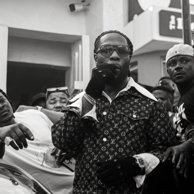 gimmycleft27's profile picture. outsider 🦍