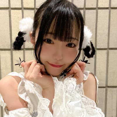 名古屋ソロアイドル🪽177.8cm(黒髪になりました)/担当カラーピンク✖️緑/コスプレ/bl漫画/辛いもの/サラミ/焼きそば/カレー/エビフライ/チョコ/梅干/お風呂/クマども/お茶犬/ミニー/101匹わんちゃん/パグ/ファンのみんな/可愛い女の子/医療資格/司書資格