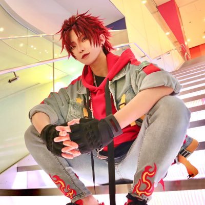 【@pyocos】からアカウント移行中です🏃➡️🏃➡️🏃➡️ | 20↑|⚠︎たまに古のコスプレ写真と落書きを放出することがあります