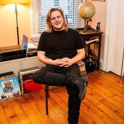 Writer @SPIN Exploring music, culture, and everything in between and the stories that shape them, Always chasing the next great story