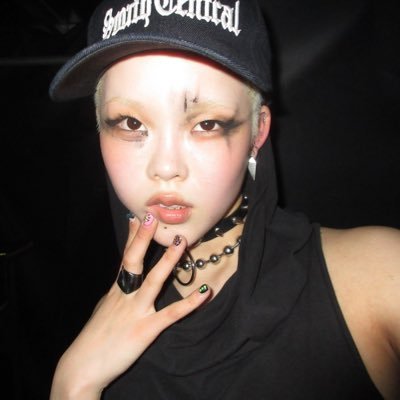 lunachaaan_xg's profile picture. ‘95 #ALPHAZ / COCONA寄りの箱推し🦋☀️💎🦄🧸🔥🍄 / 4児のママルファズ 無言フォロー失礼します🙇🏻‍♀️