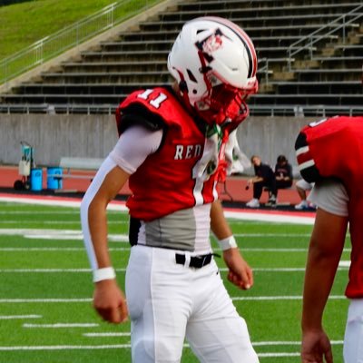 liberty high school SC | Class of 2029 | Tight end/Dtackle | height 5’10 weight 150lb | also track athlete | phone# 864-624-6999