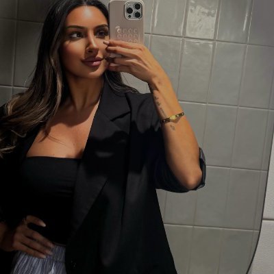 Travel 🏝️ Record the good times 📸 Fitness 💪🏻 Fashion 👗 👡 Cooking 🙏✝️