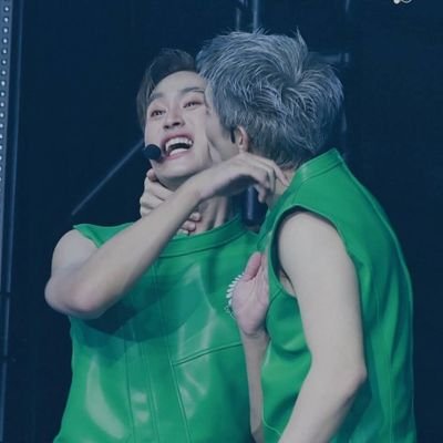 yuya_wine55737's profile picture. 🌞🌻GeminiFourth🌞🌻
🌞🌻Khunoo🌞🌻
🍀Santa🍀SantyofSanta🍀