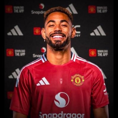 utdjimmie's profile picture. LET’S TALK ABOUT FOOTBALL ⚽️⚽️