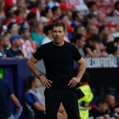 SigfridoDeVivir's profile picture. CRISTO✝️.
ATLETI🔴⚪, LIBROS📖, MÚSICA🎼 (ROSENDO y WAGNER los mejores). CRISTIANISMO o BARBARIE. SILENCIO y ENCUENTRO. Cholista. Mahouista. Repúblicamotosierra.