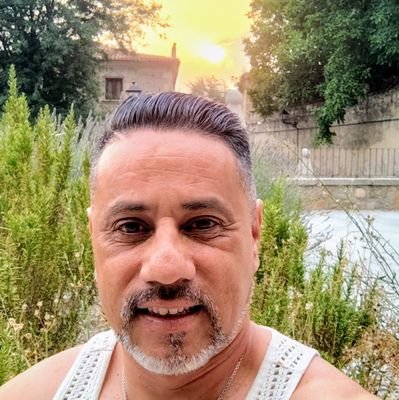 JosAlexand72717's profile picture. 