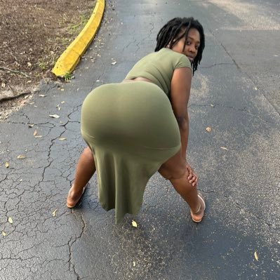 content creator +18 only😘🥰my only page🔥🔥my other account was hacked 26k followers💪hmu for info time wasters ain’t welcomed 💯✌️