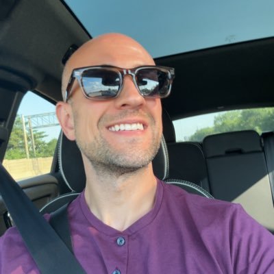 Hi! I am Brad. Cars, cats, coffee, travel, etc. 🏳️🌈