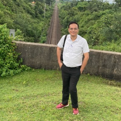 Senior Editor @EconomicTimes ; Chevening & Reuters Fellow; Masters in History, Delhi University; From Assam, North-East India