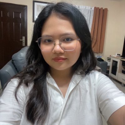 part-time accountancy student. full-time anxiety patient.