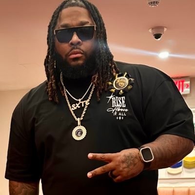 Spiritual Gym Bro 🧘🏾🏋🏾♂️/ DJ (MPK🥁BEATZ) 🙅🏾♂️ #NoSandersSlander #CUUncle 🦬#SkoBuffs #GovTech 👨🏾💻 #NQTrader 📉 #ArmyVET, #Artist 🎤, #ATX 👽 #DDD