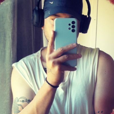 bloomcat00's profile picture. El que fui antes de hoy.