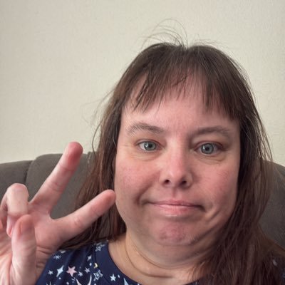 AutumnG95113's profile picture. 