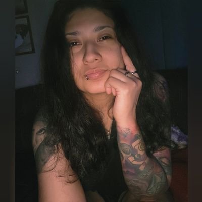 36♀️♋ A chick that loves her weed
Mommy of 7 fur babies🐾 Bi. Poly.
MentalHealthMatters🧠 Life is fleeting. every day is a blessing.