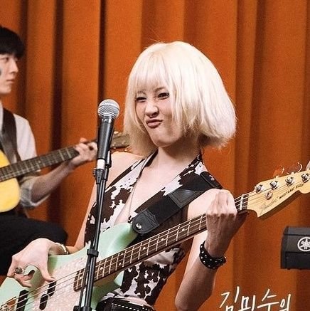 BOYCOTT HYBE ! labels are always wrong and the workers, that are idols, right !
fav discographies : Wheein's, Red☭velvet's, Sunmi's, Billlie's, Heize's, Nmixx's