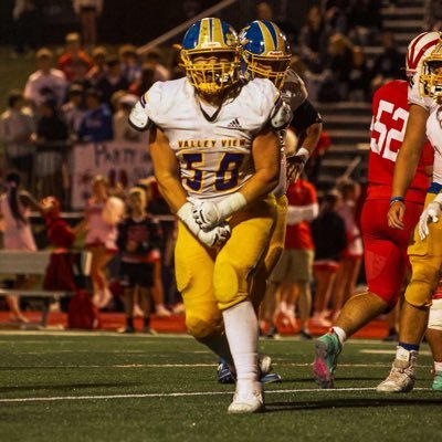 NCAA: 2409416322/4.0 GPA c/o 2028(6’-240)/Football/DE-DT-IOL/Baseball 1B-3B-P/Bench 305/squat 495/Valley View(PA)/ Hudl - https://t.co/EyocucrchU