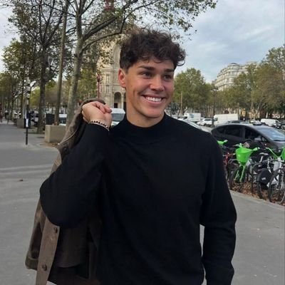 Rreenad_344's profile picture. Like this tweet if you want David Raya to secure back-to-back Premier League golden glove awards this season