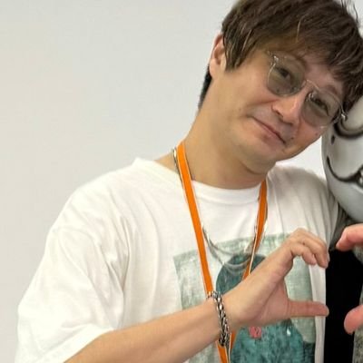 He/Him ✭ 30y ✭ CEO of Bara ✭ JRPG nerd ✭ 🏳️⚧️ 🏳️🌈 🇧🇷 ✭ 🔞 NSFW heavy ✭ Antis and minors DNI
