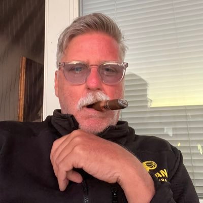 NFL/golf/ Indycar / NBA/poker/ college. Open to most any thought. except that. co-Host of the Sport Report. https://t.co/3hb19rXVQM