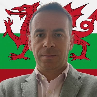 Family man|Proud Welshman|UEFA B|Adult Mentor| FA lv2 Talent ID Scout|PFSA Lv2.