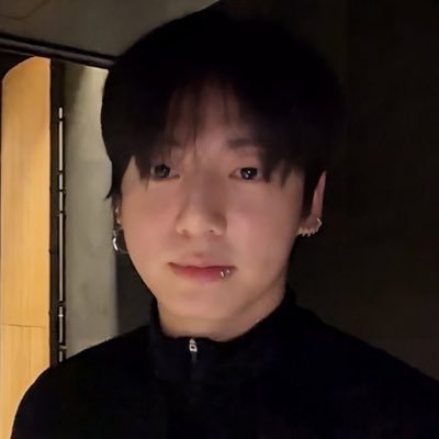 jeonallie97's profile picture. 
