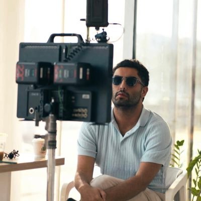 official account of artist shamlan Director🎥 & 🎭 -founder of - ALNUKHBAH PRODUCTIONصنع في الكويت