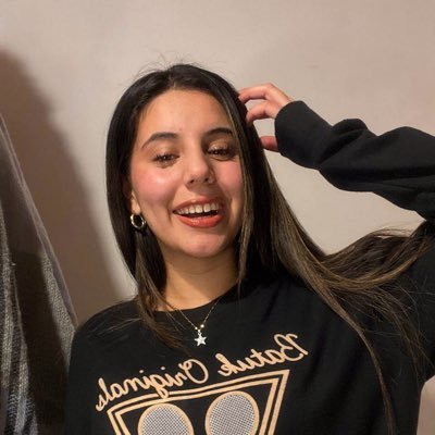 ssgserena's profile picture. always has 37 tabs open, brain included.