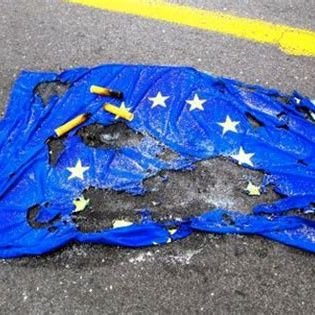 oprechte en pure hater op antifa/WEF politiekers/woke people/slechte virologen(van ranst) klimaatactivisten/vegan/ pedofielen/incompete rechters/f.ck eu& nato