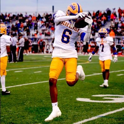 JavonBrisker1's profile picture. C/o 2026. #TripleLz 👼🏽|6’1 195 ATH| (Star Lb)| 3 Sport Athlete |(Warren Township HS)(business email javonbrisker333@gmail.com)(cell 4124247389)