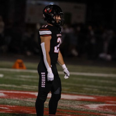 | RB | #21 | 2026 | Barrington, IL | 5’7 165 | Bench 255 | Hex bar Deadlift 550 | Squat 330 | 847-404-4479 | Cameronmassillo@gmail.com