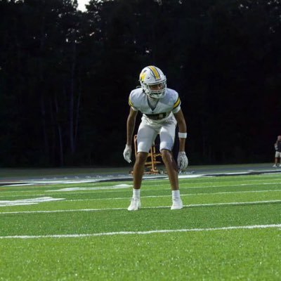 North Iberville wr/corner | class of 2027 | 3.5 GPA | 6’2 160 | 2024 1st team all district wide receiver & corner | 225-202-8988 | Brajonmelancon24@gmail.com
