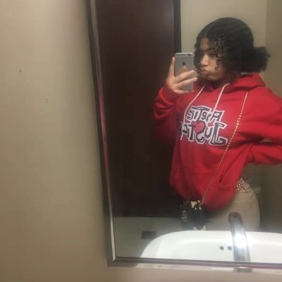 18 ✨ Cute vibes & exclusive content 💖 DM for Custom No trade only text me to buy