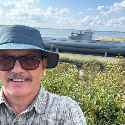 Christsail's profile picture. Retired Army LTC, Retired Mental Health LCSW & Special Forces OIF 3 x Vet. Warrior Resilience & Thriving ( WRT) founder & Combat Stress Control Officer